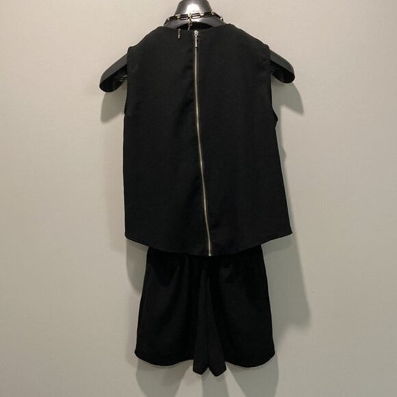 Misslook Black Sleeveless Romper Shorts​​​ - Picture 7 of 12
